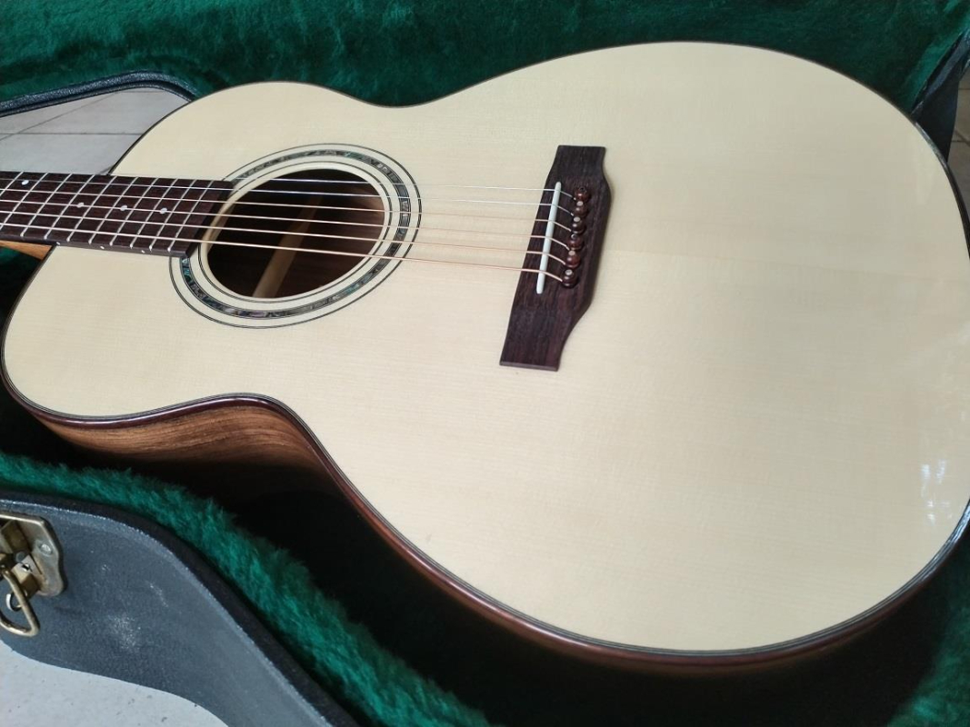 BSG OM-12F